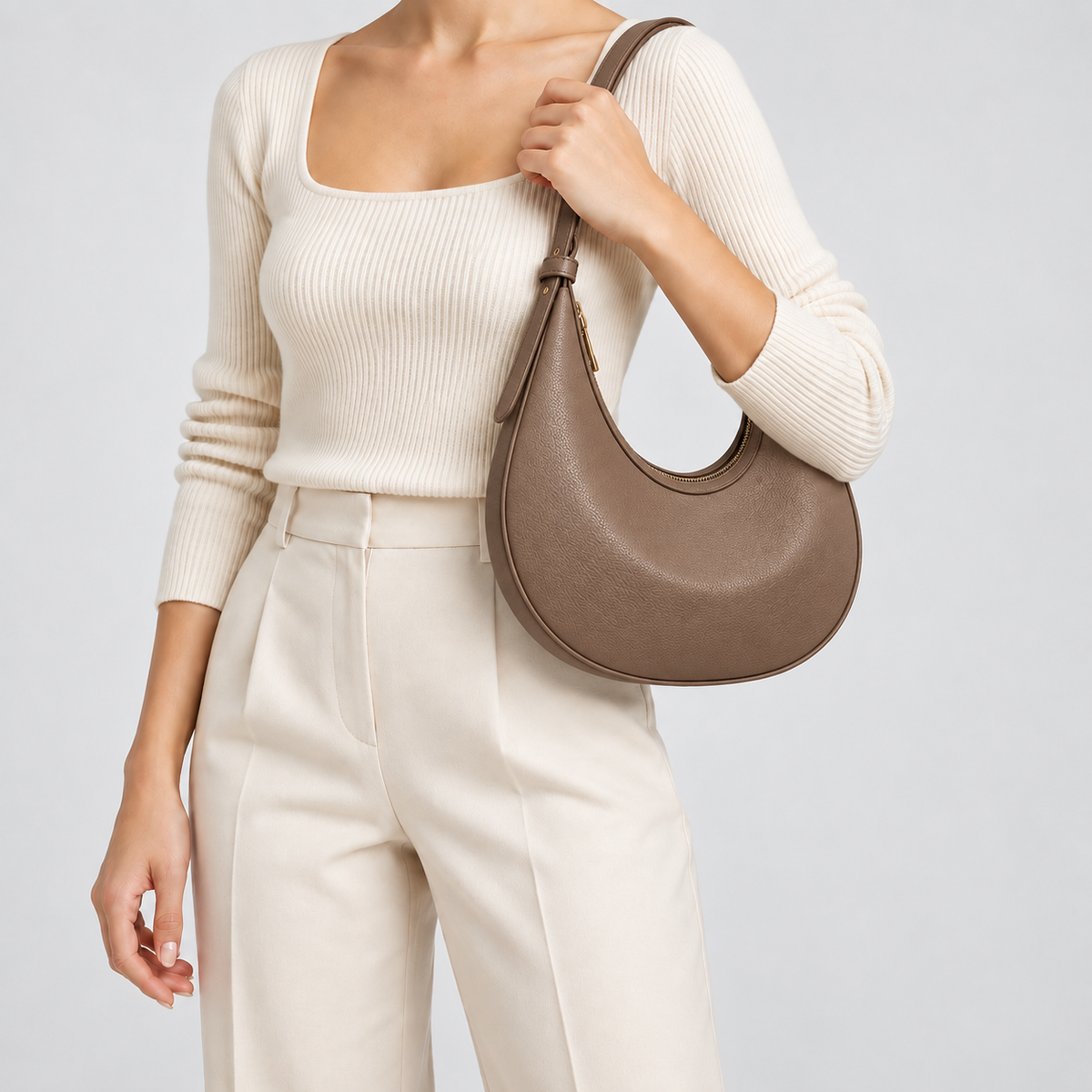 Sac demi-lune femme en simili cuir - marron