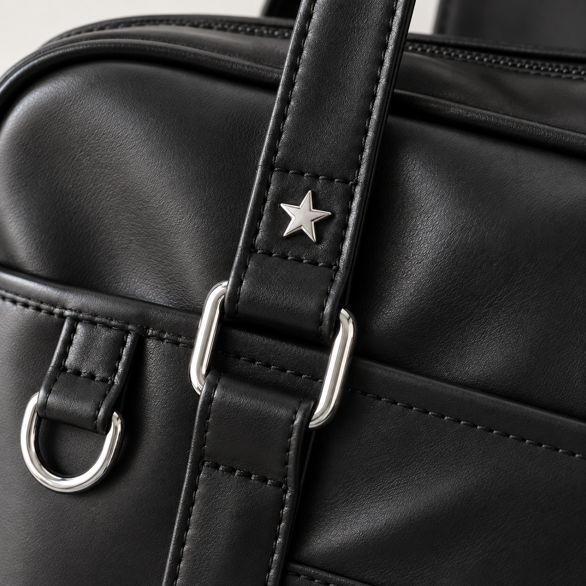 Sac bandoulière femme à poche extérieure - noir