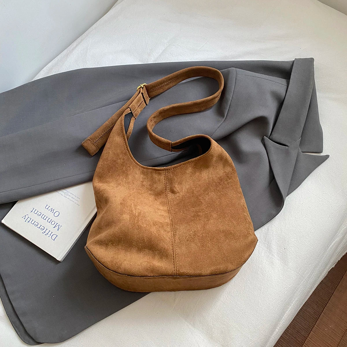 Sac hobo femme en simili cuir