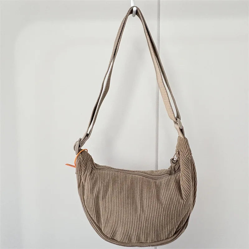Sac hobo en velours côtelé