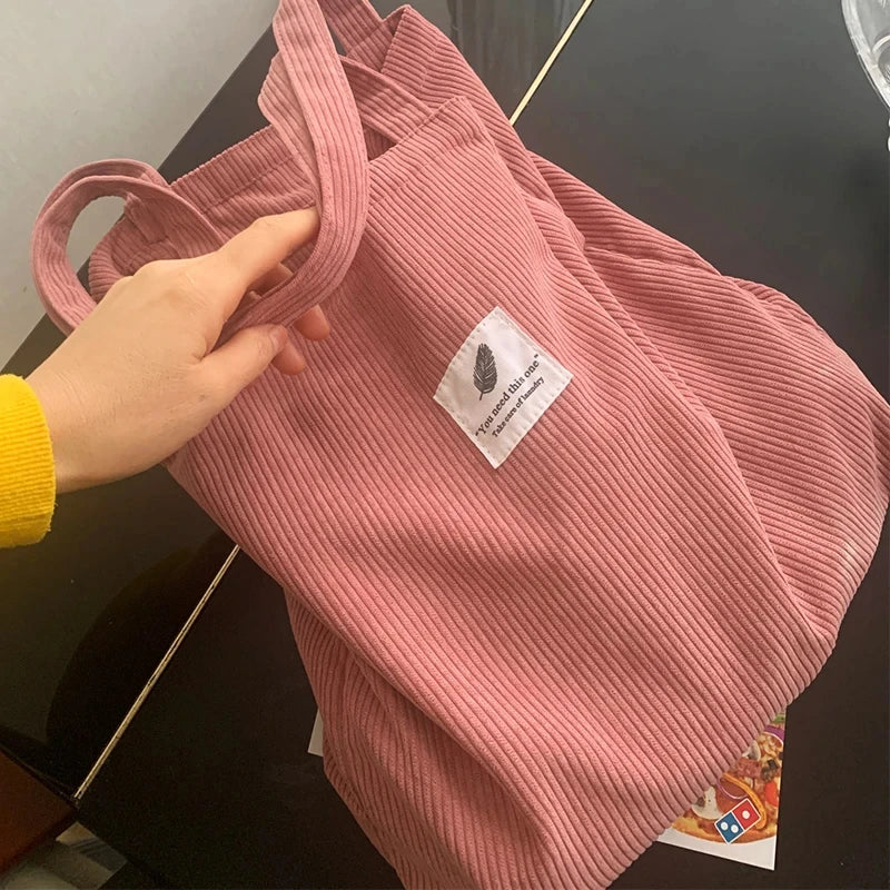 Sac cabas en velours côtelé