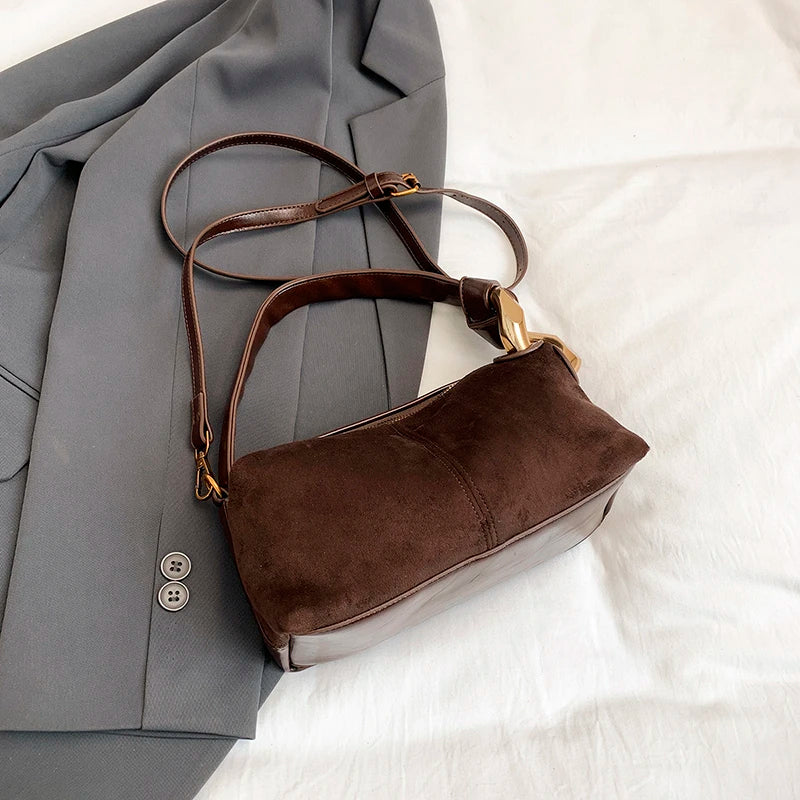 Petit sac à main femme en faux daim
