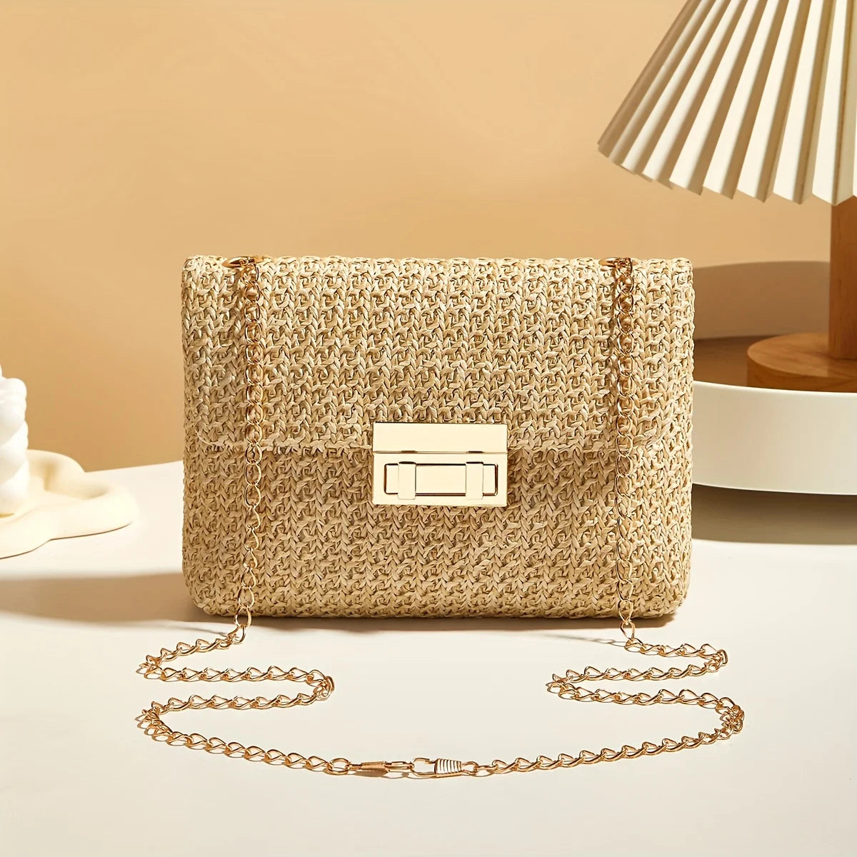 Sac bandoulière en paille tressée