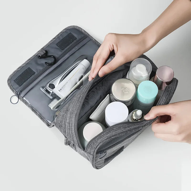 Trousse de toilette homme à crochet