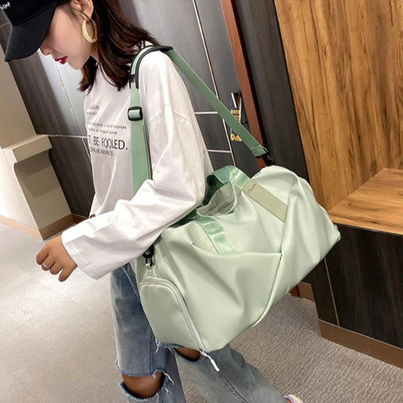 Sac de sport femme à poche humide