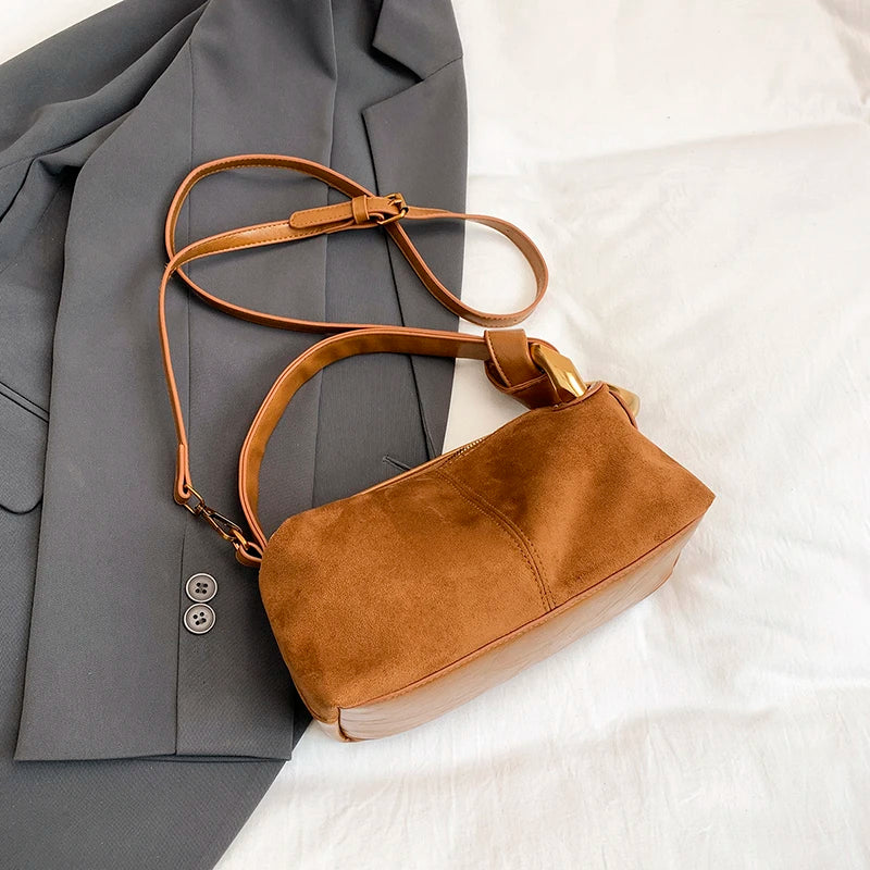 Petit sac à main femme en faux daim