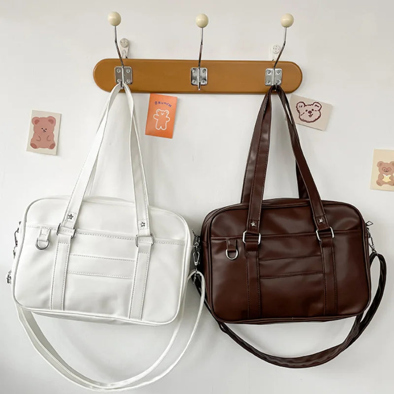 Sac bandoulière femme à poche extérieure