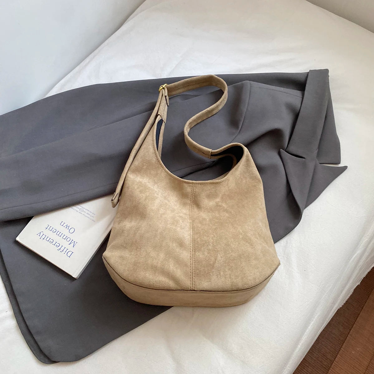 Sac hobo femme en simili cuir