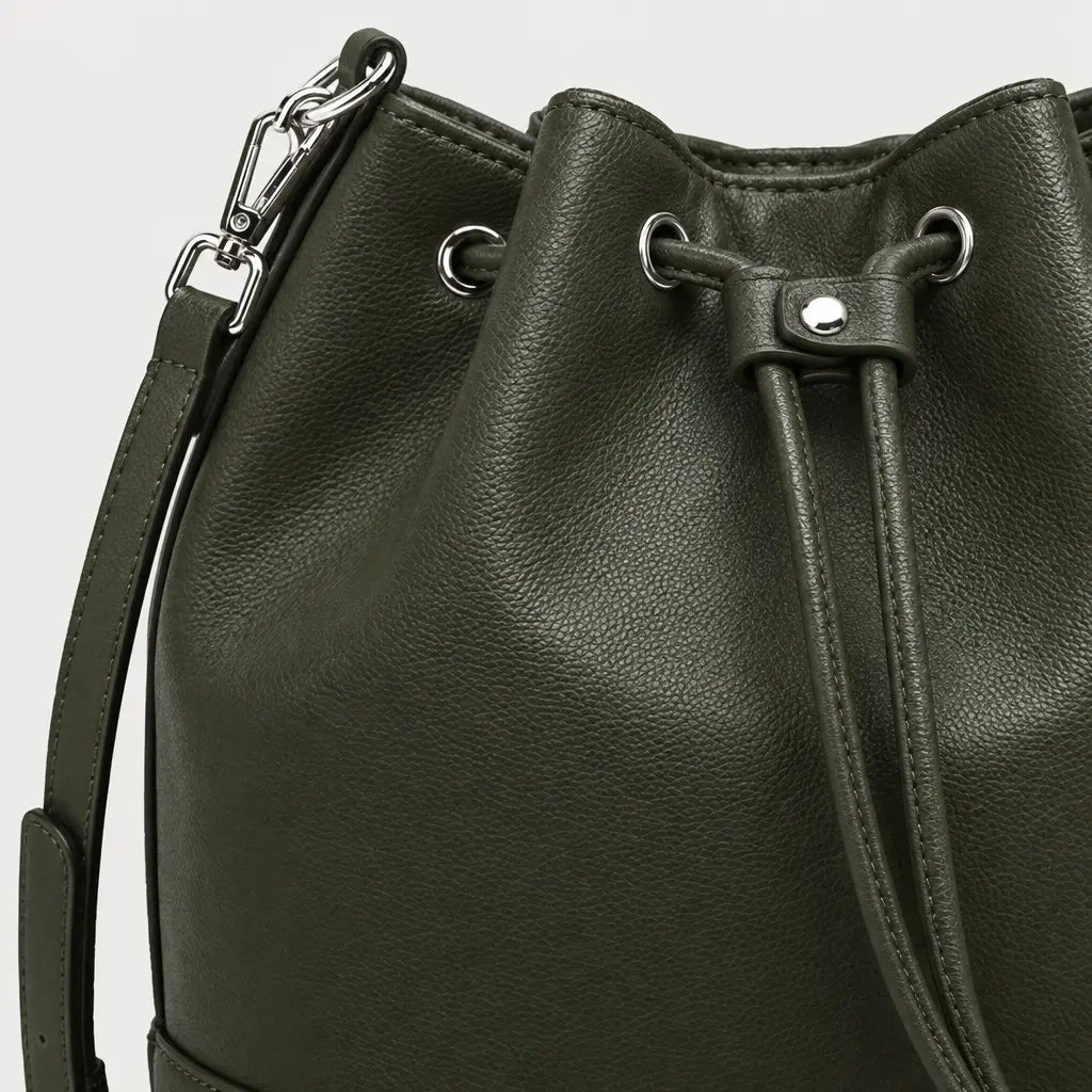Sac seau femme en cuir - vert fonce - 4 macro
