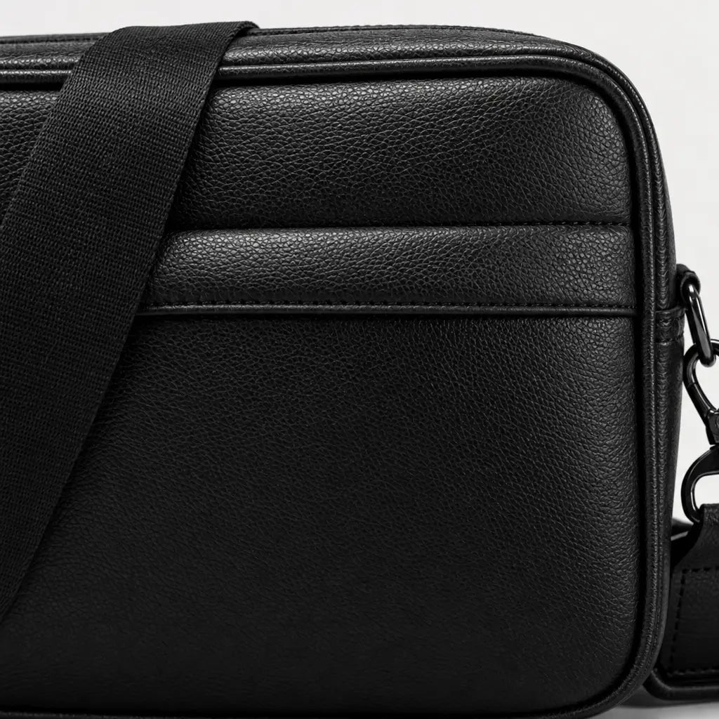 Sac bandoulière homme en simili cuir - noir - 4 macro